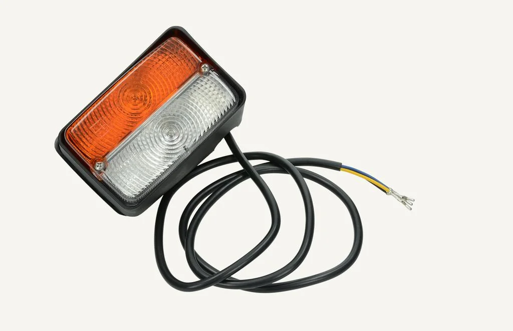 [1011977] Light front right complete 81x121mm Cobo