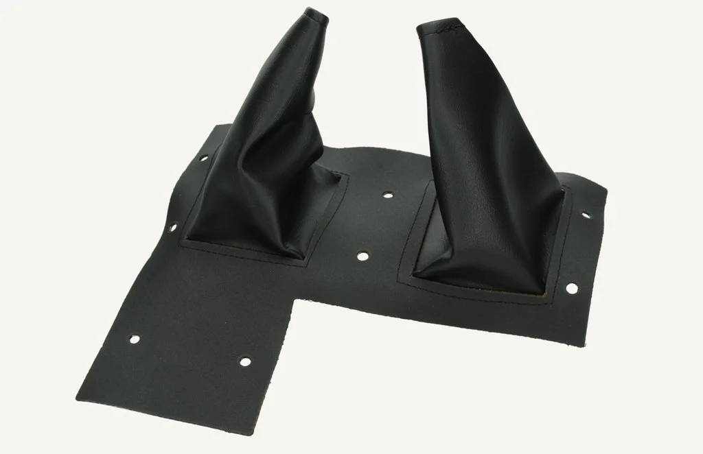 [1015228] Gear Lever Cover KK65