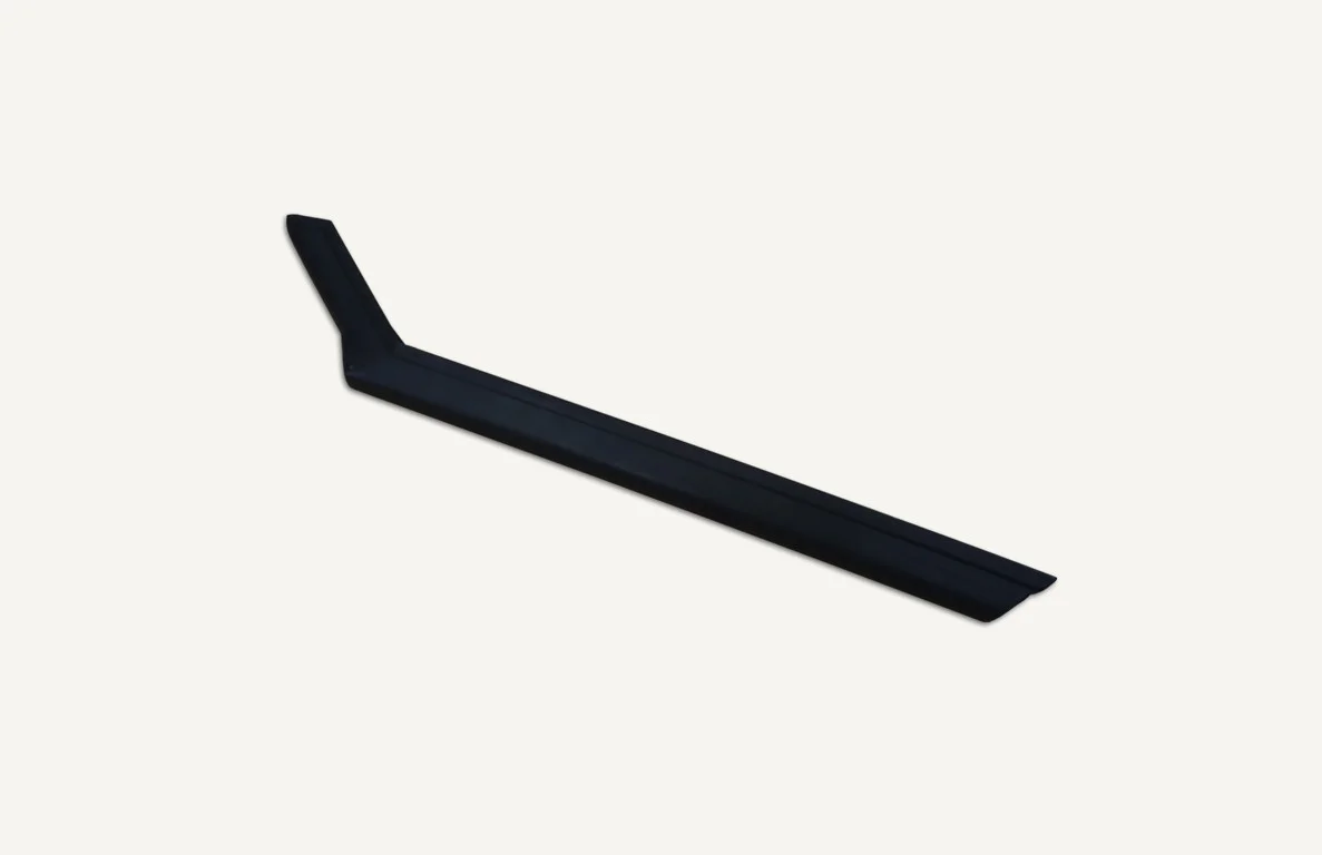 Élargisseur de garde-boue gauche 55x1250mm (Occasion)