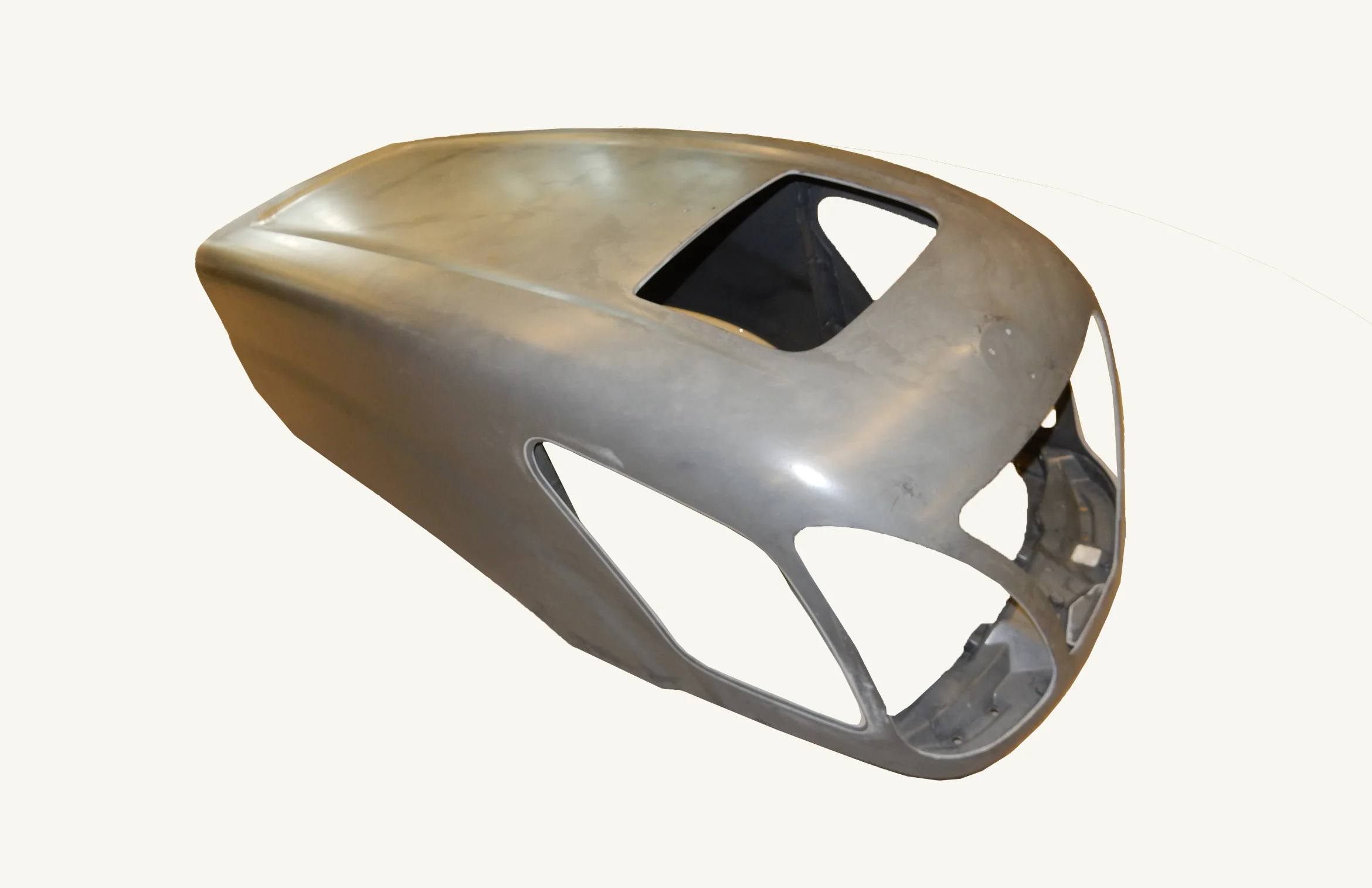 Motorhaube T4000 grundiert