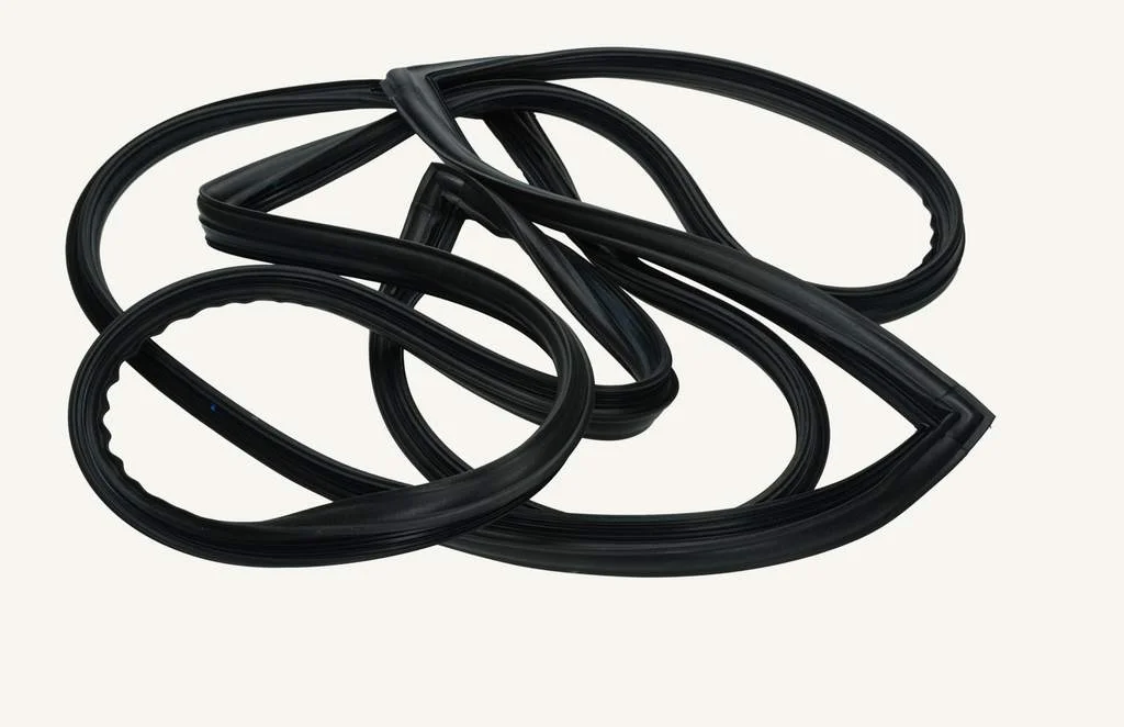 [1011523] Door Glass Rubber left