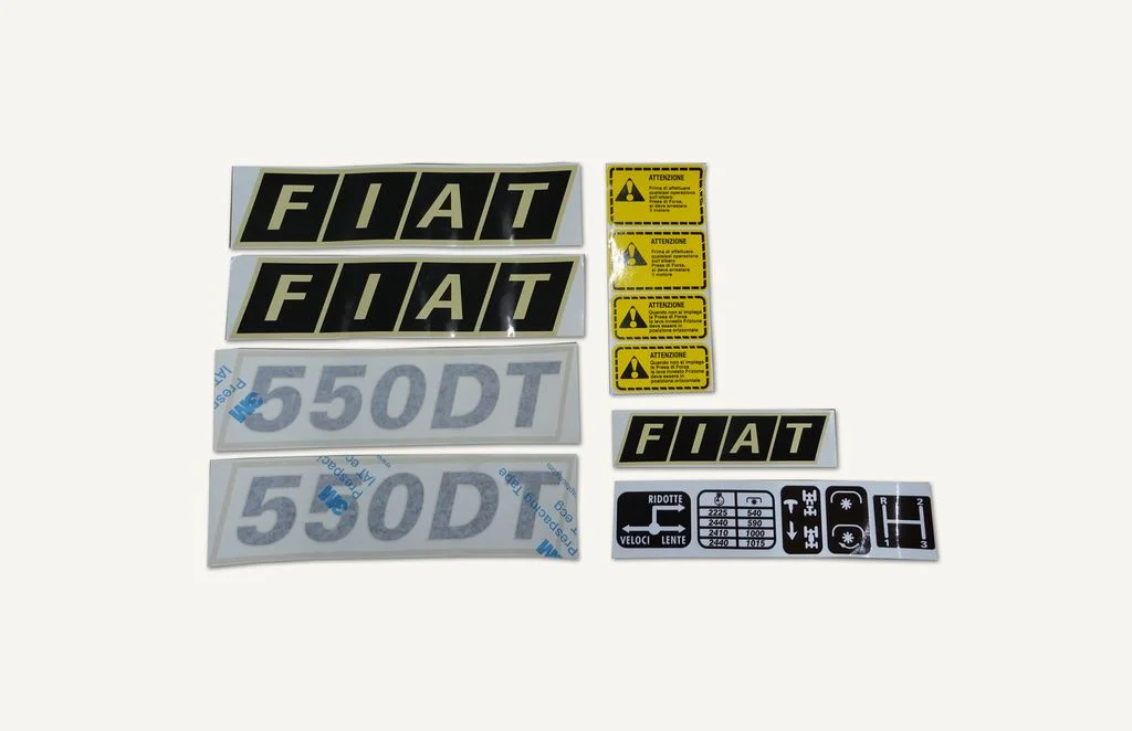 Typenklebersatz Fiat 550DT