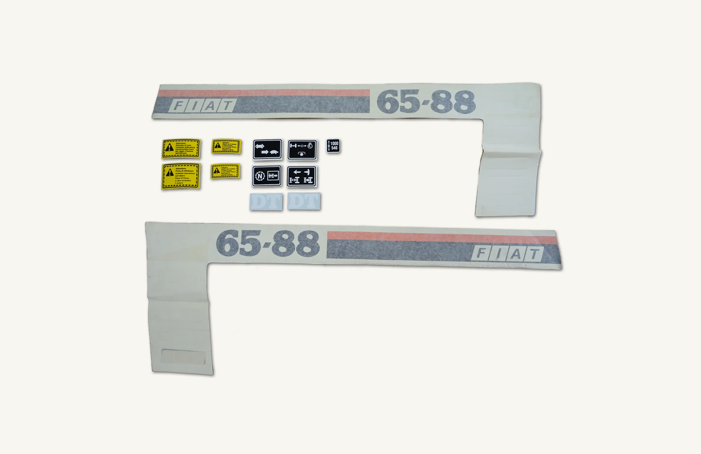Typenklebersatz Fiat 65-88DT