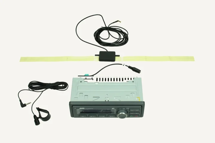 [1061026] Radio DAB+/AM/FM/short Installation Depth/Bluetooth with DAB+ Antenna