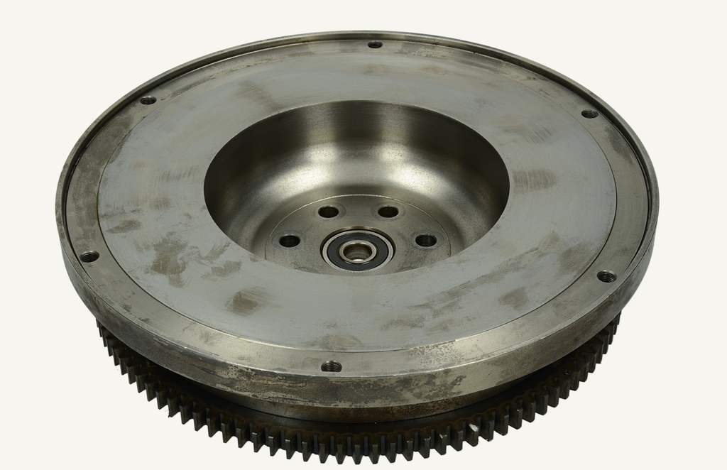 Engine flywheel in exchange