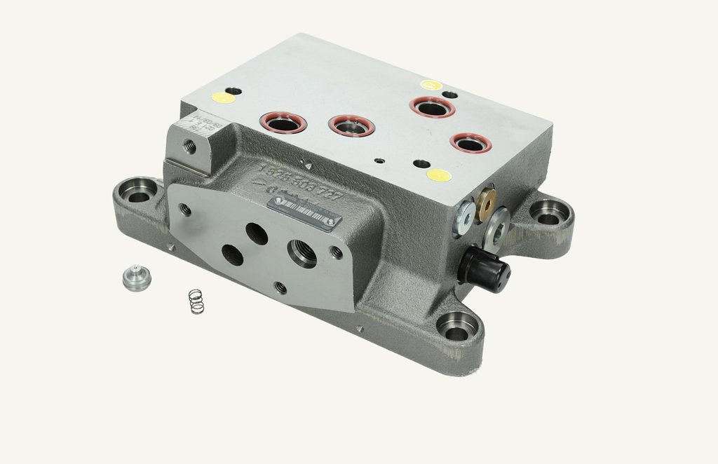 Base plate directional control valve 