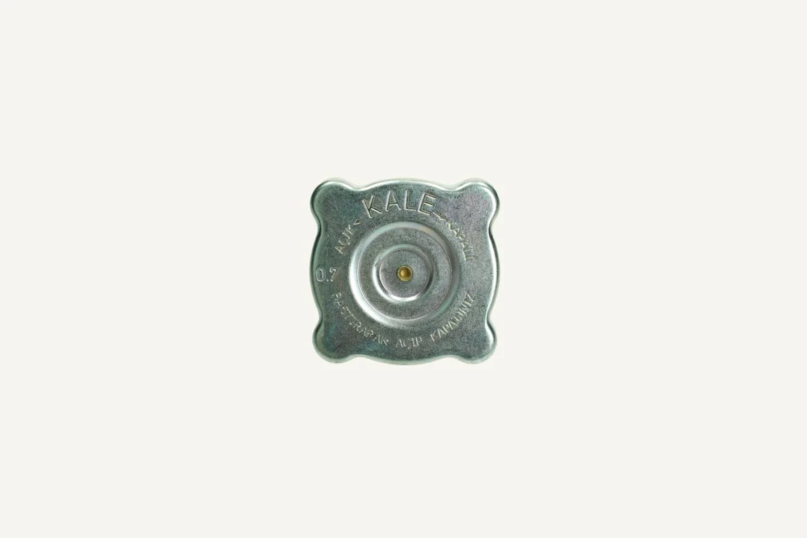 [1001531] Radiator Cover 0.7 bar