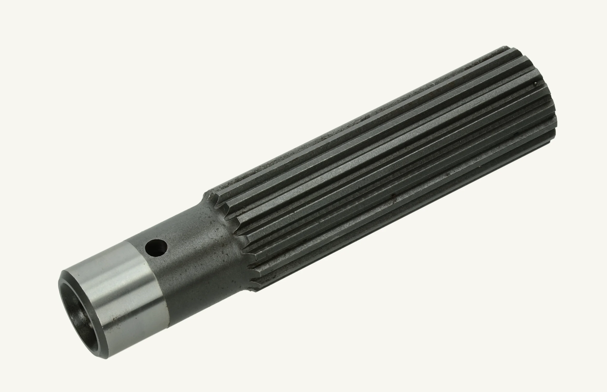 Getriebewelle 17Z 28x132mm