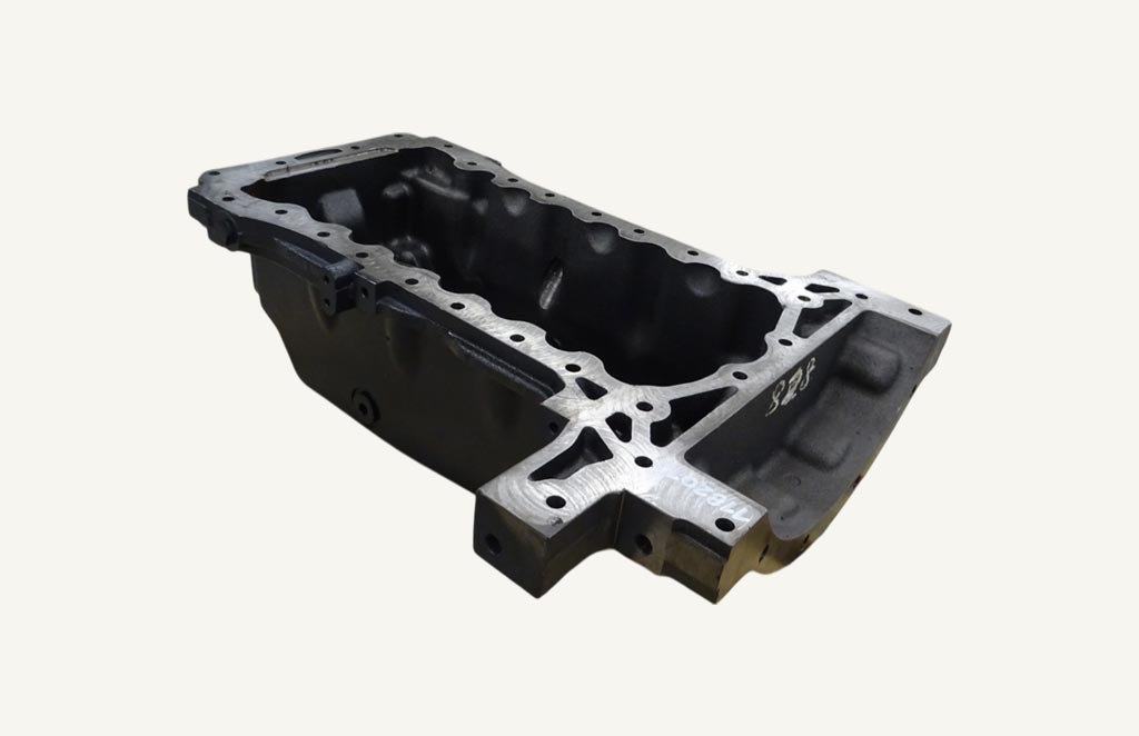 Engine oil pan (used)