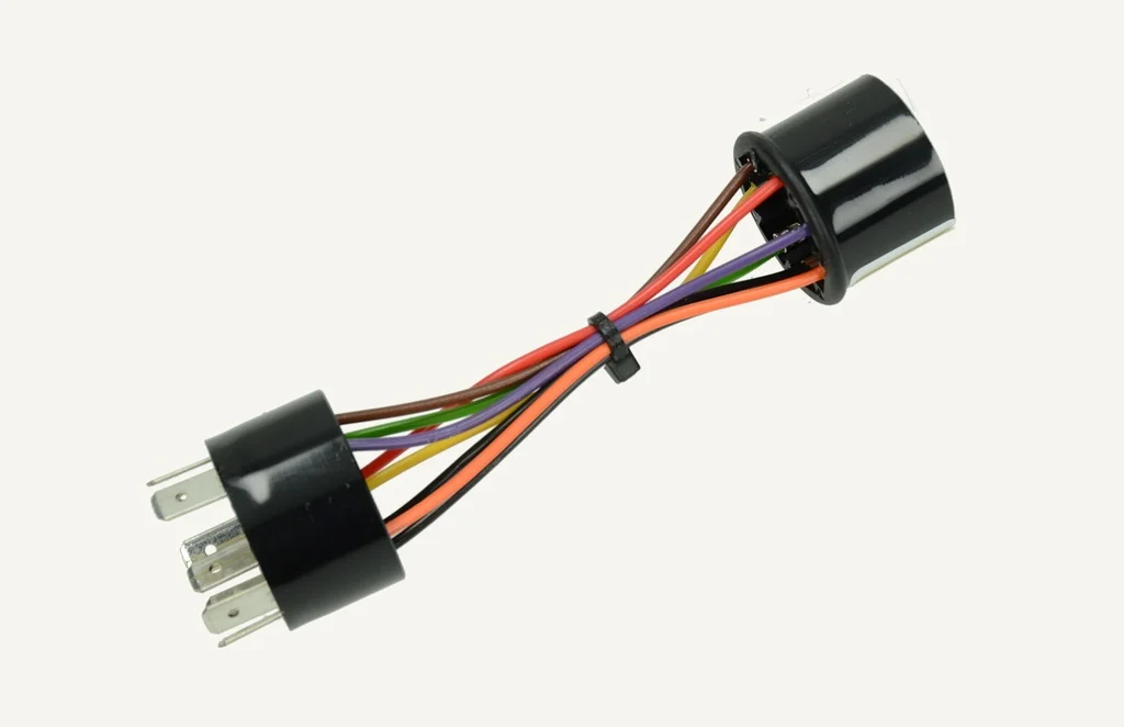 [1071183] Plug Housing 8 Pin