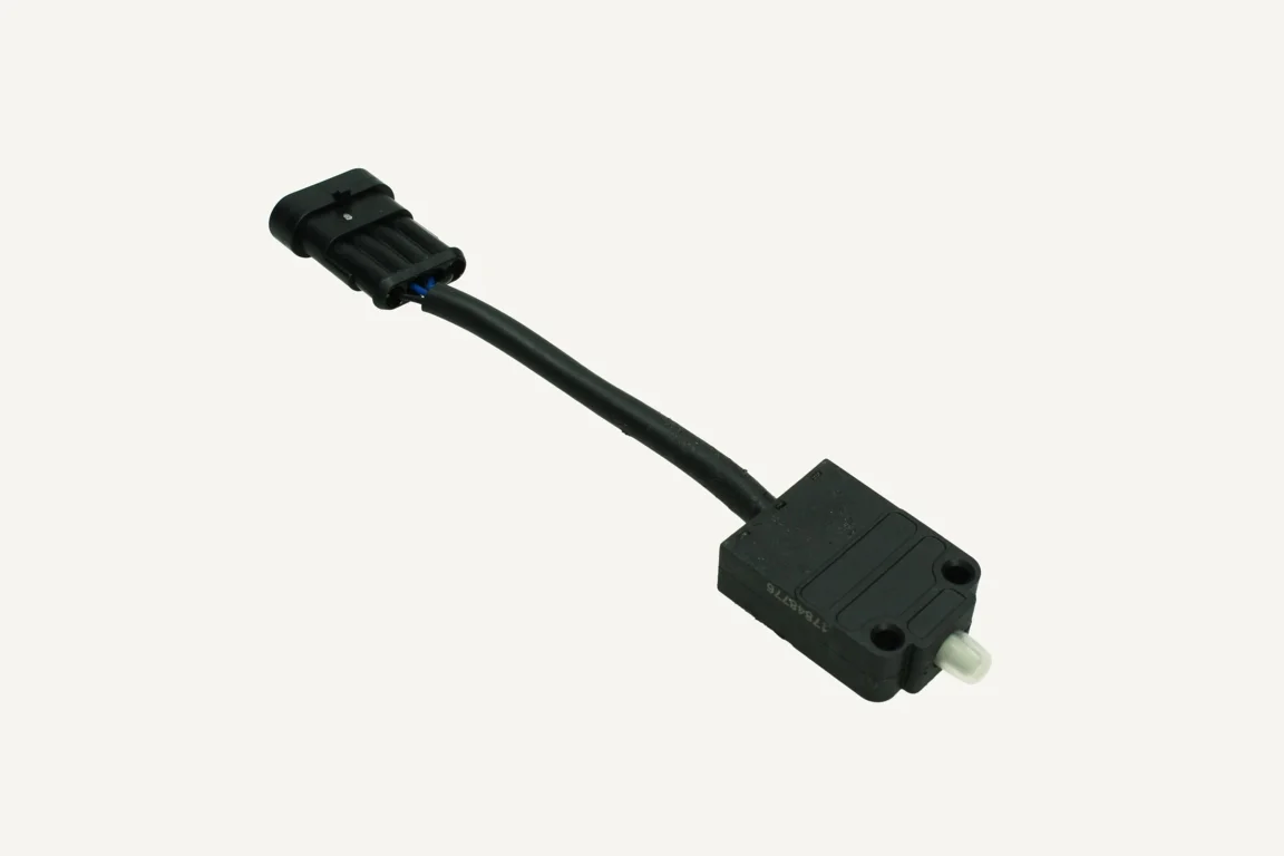 [1180997] Handbrake Light Switch